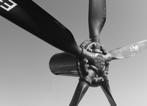 E-Props 5-blade adjustable pitch propeller with 170 mm carbon spacer